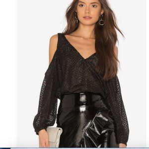 Revolve Brand - L'Academie Cold Shoulder Top - XXS
